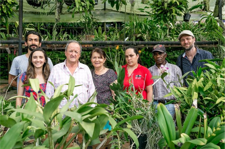 trabajadores 768x511